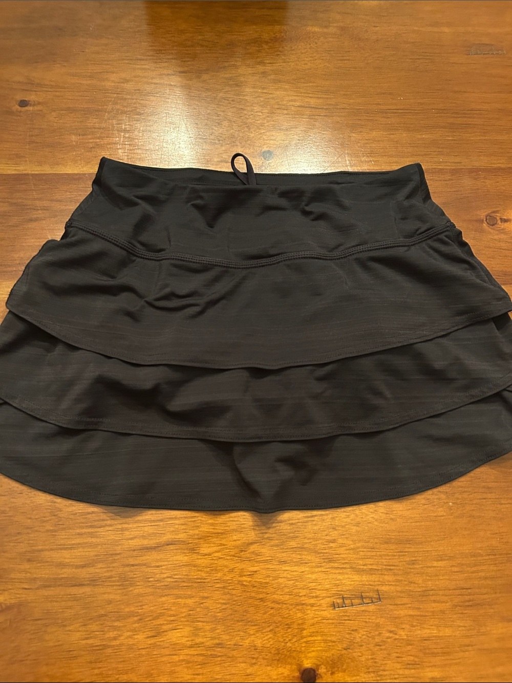 Black Tiered Athleta Active Skort